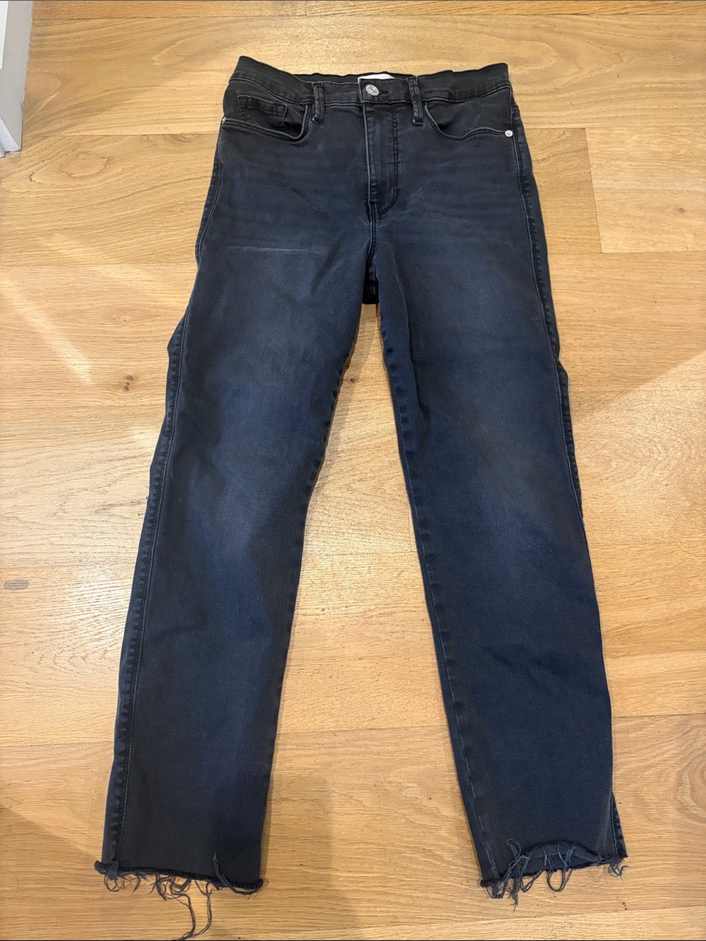 Frame Denim women Black Slim Straight Jeans